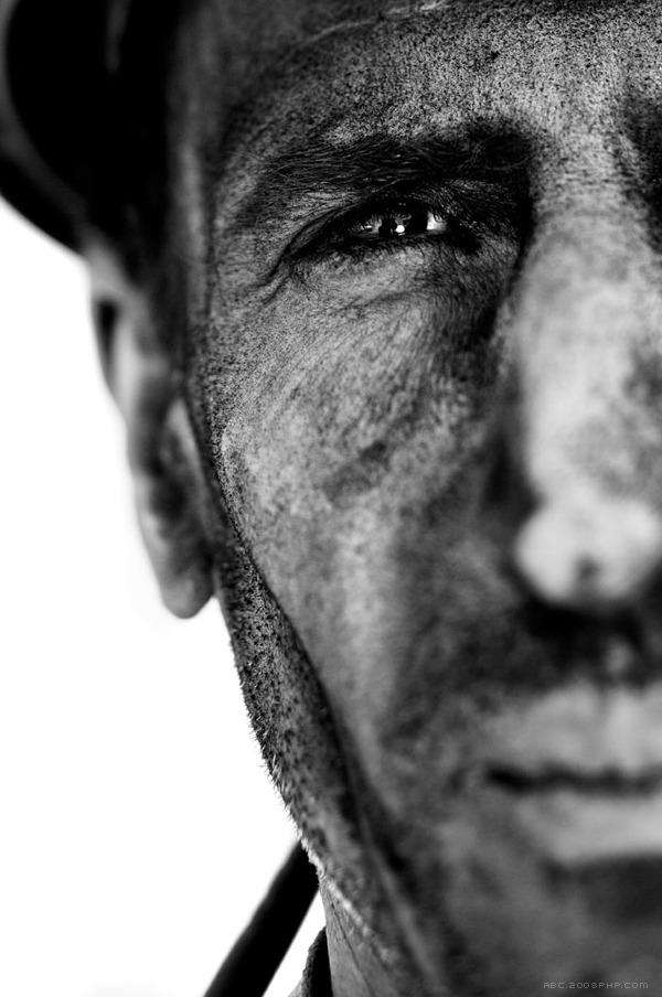 意大利矿工黑白人物肖像---酷图编号7