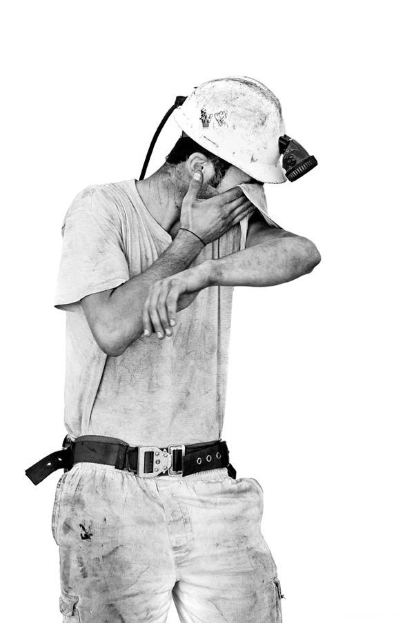 意大利矿工黑白人物肖像---酷图编号5