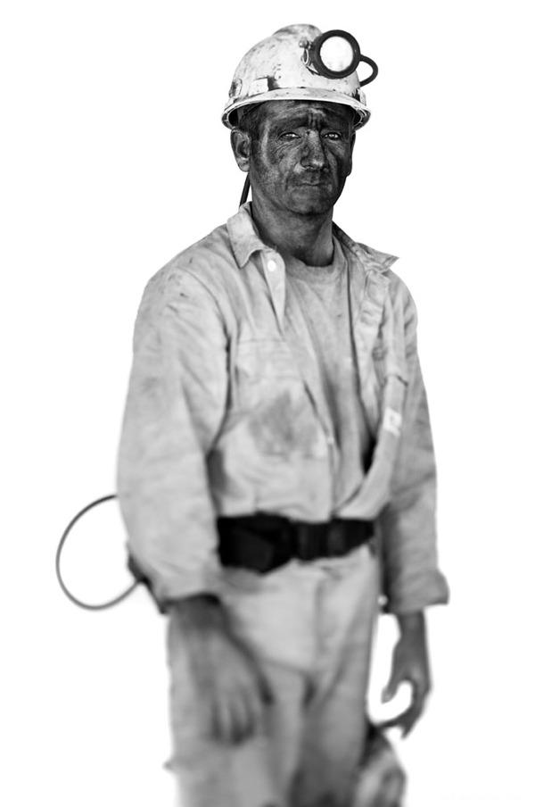 意大利矿工黑白人物肖像---酷图编号4
