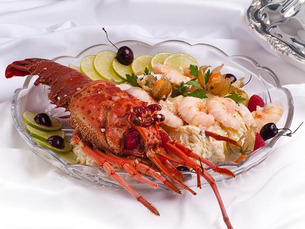 Restaurante Cabeçudas餐厅品牌设计-一种新视觉形象和一个新网站,以满足目标受众的期望和重新定位不断增长的餐馆区域市场---酷图编号1081593