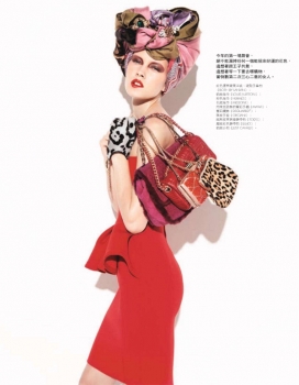 世界时装之苑2013年1月-传统文化现代人时装秀