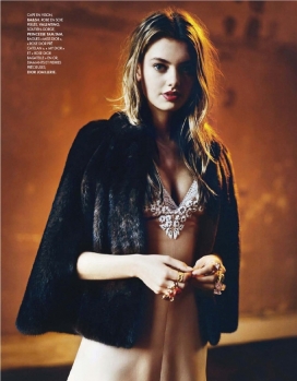 摇滚公主-ELLE世界时装之苑法国-丰富女人味图案