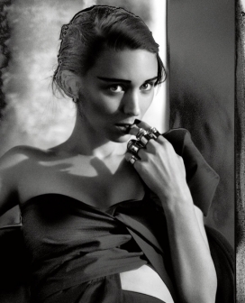 Mikael Jansson摄影师黑白人像作品