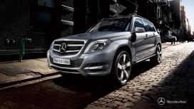 梅赛德斯-奔驰GLK级豪华中型SUV越野车壁纸