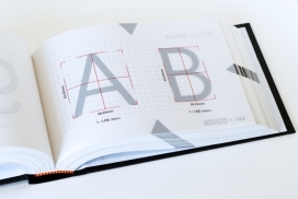关系信息图表数据宣传册设计-新加坡Noel Chian品牌设计师作品