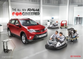 丰田汽车配件平面广告