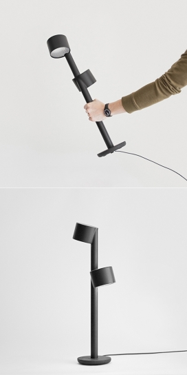 二是两个方向的照明台灯