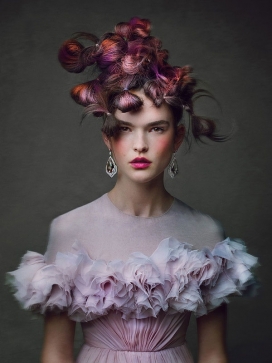 奇发异装人像时装秀