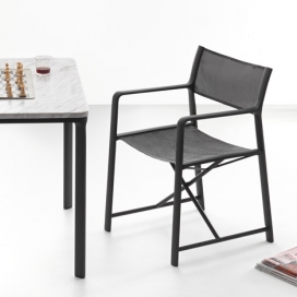 意大利公园折叠铝制框架扶手椅-英国设计师