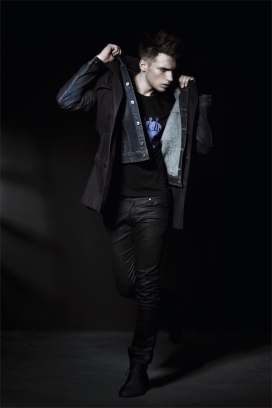 Axel Peiró -Editorial型男时装秀