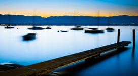 平静的港湾码头