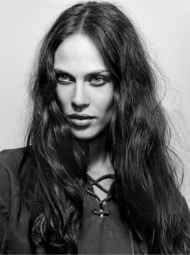 自由的态度-Vogue意大利版黑白人像