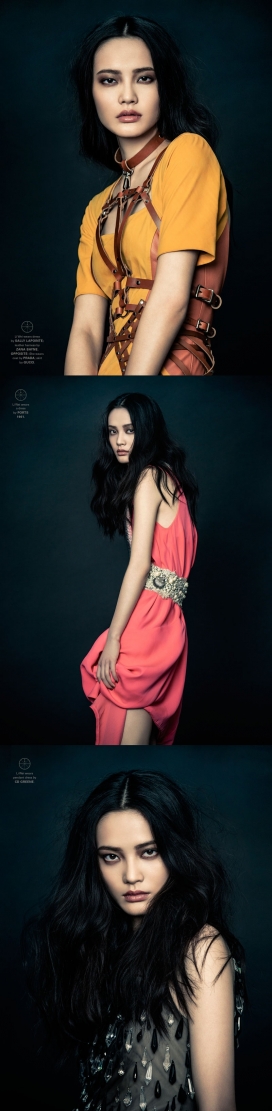 午夜灯罩-张娜展示了她的喜怒无常的一面-波浪秀发的东方美女穿上五颜六色点缀外表时装秀