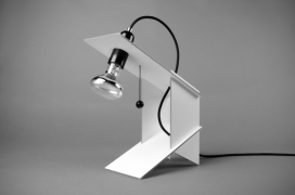 组装台灯-所有部件都容易组装，无螺丝，简单的拼接