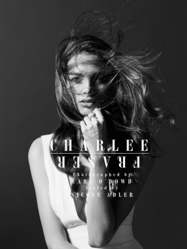 澳大利亚美女穿着苍白时装黑白图像，令人印象深刻