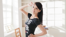 亚洲T恤清晰舞女