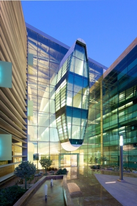 Dubiotech实验室大厦设计