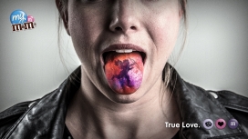 五彩舌头艺术-M&Ms糖果零食平面广告