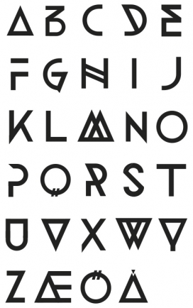 Trouble Display-故障字体排版设计