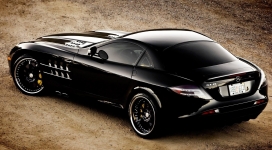 梅赛德斯奔驰SLR黑色汽车