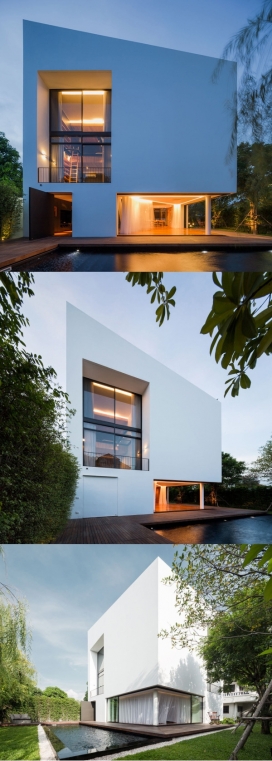 泰国一幢三层高的白色房屋设计-有三个卧室，两个额外的浴室和特色房，还有一个小型游泳池和屋顶甲板露台