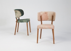 采用咖啡粉末，锯末和动物胶制成的吊灯，椅子和凳子。丹麦哥本哈根设计师作品