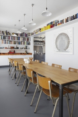 伦敦市中心举办的餐饮会所