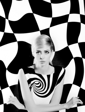 THE GAME-斑马黑白条纹时尚女