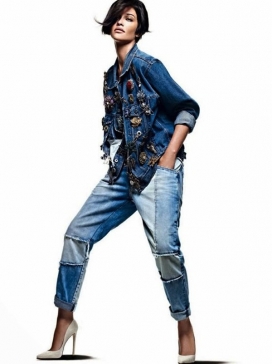 安娜比阿特丽斯-Vogue巴西2013年10月-蓝色牛仔布时装秀