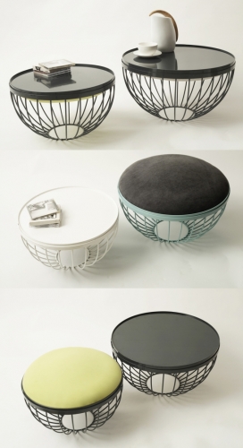 独立的凳子咖啡桌