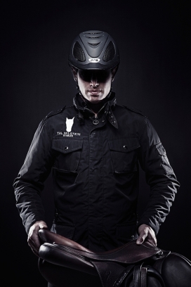 米尔斯坦摄影-骑士