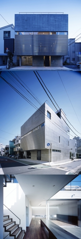 混凝土平静房子-两间卧室和一个大家族生活空间，房子前面带私人露台，让人体验舒适和轻松的生活方式