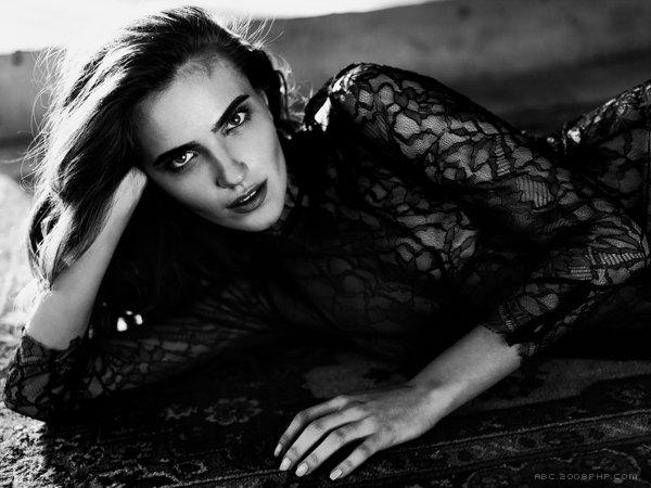 M A R I A-黑色蕾丝美女黑白时装秀---酷图编号3