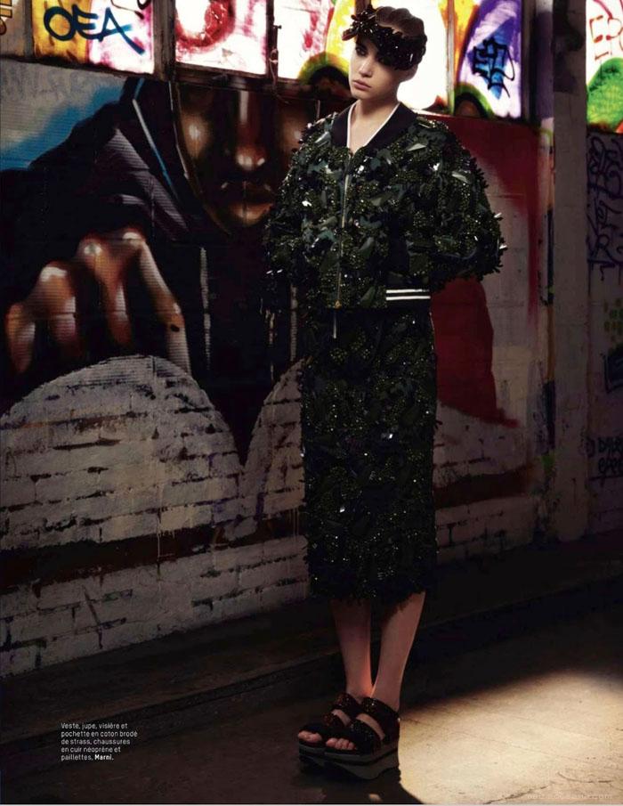 郝库兹涅佐娃-LOFFICIEL巴黎2014年2月-大胆的图案城市涂鸦外观时装秀---酷图编号8