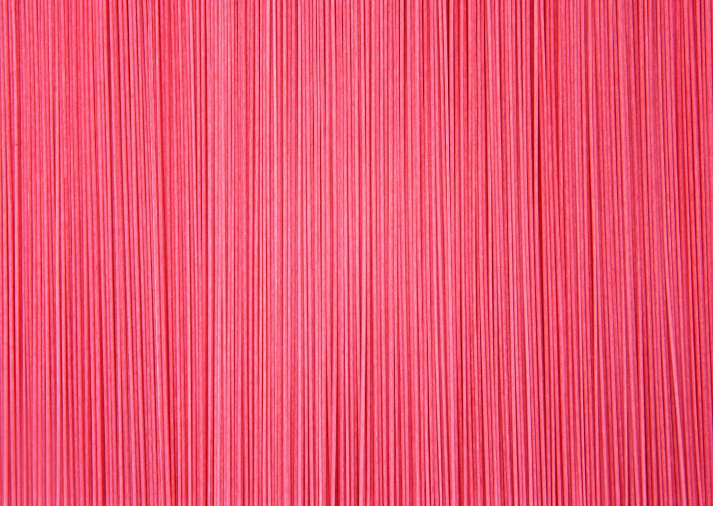 高清女红色干面条壁纸图片