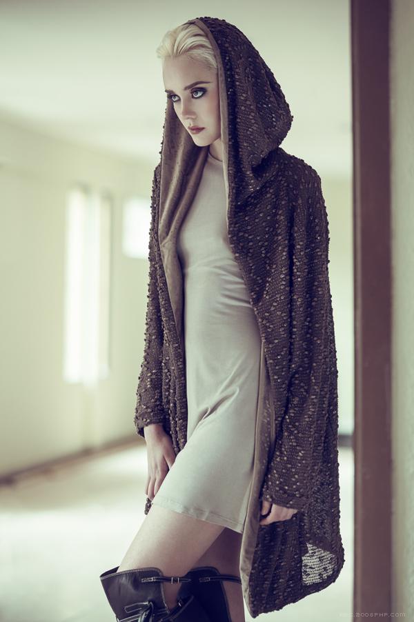 Elvira Montero AW时装秀---酷图编号1