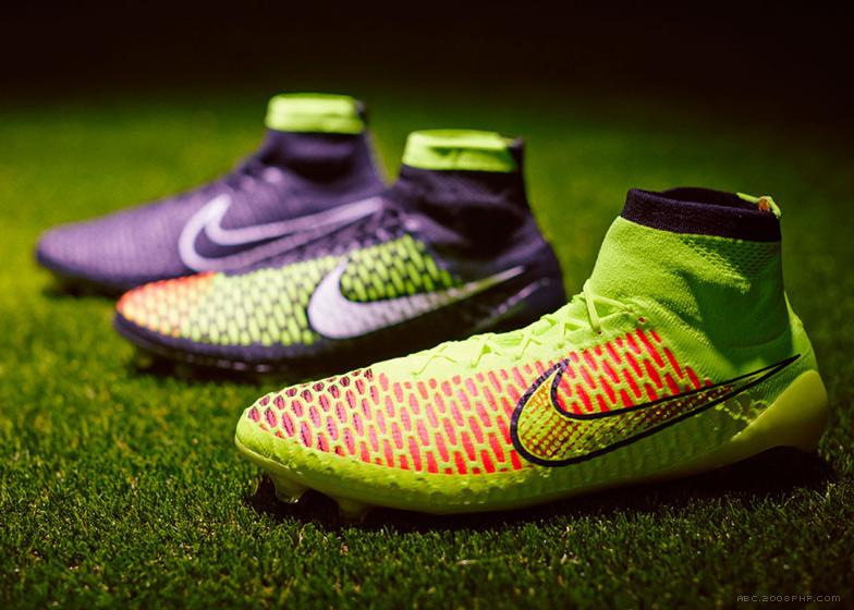 耐克Flyknit技术针织足球鞋-针织鞋面延伸到踝关节,像袜子以适应脚步,感觉就像玩家身体的延伸---酷图编号5