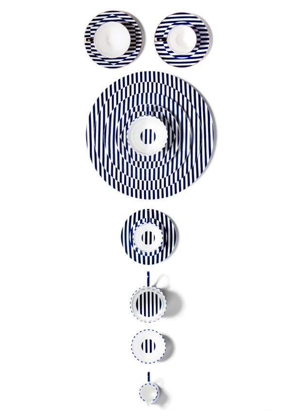 美丽大胆钴蓝色斑马条纹图案的中国瓷器餐具藏品-伦敦厨具设计师Richard Brendon作品-他是一个英国的骨瓷器专家,这是设计师近期展出的茶壶,茶杯,咖啡杯,牛奶罐,糖罐,杯子等作品---酷图编号1088253