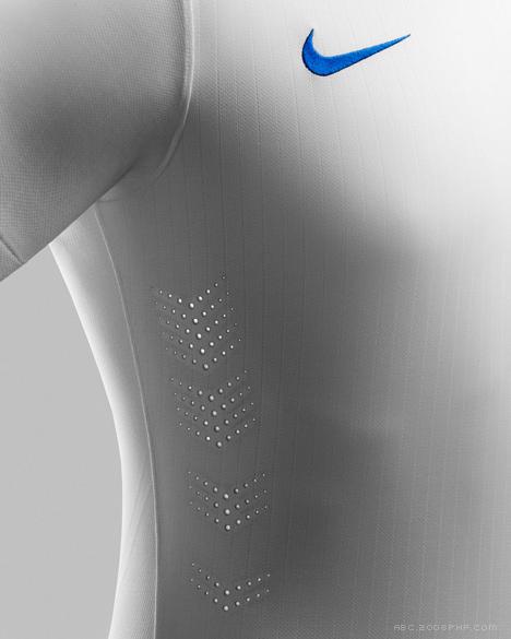 2014英格兰细条纹图案足球套装服装设计---酷图编号1089032