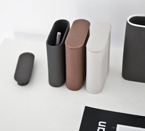 可堆叠的三条腿的椅子-斯德哥尔摩工作室设计师Hung-Ming Chen作品---酷图编号7