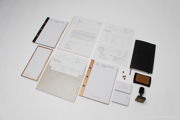 Pure Design Consultancy纯粹的设计顾问品牌设计-采用丝网铝箔印刷,精心挑选的雪花纸材,铜细节设计,以及纯黑色和白色,有助于建立和巩固纯洁的感觉,设计师采取了进一步影响力从元素的周期表使用,只是首字母缩写,这个配对用一个简单的圆圈,以保持清洁和当代审美---酷图编号33