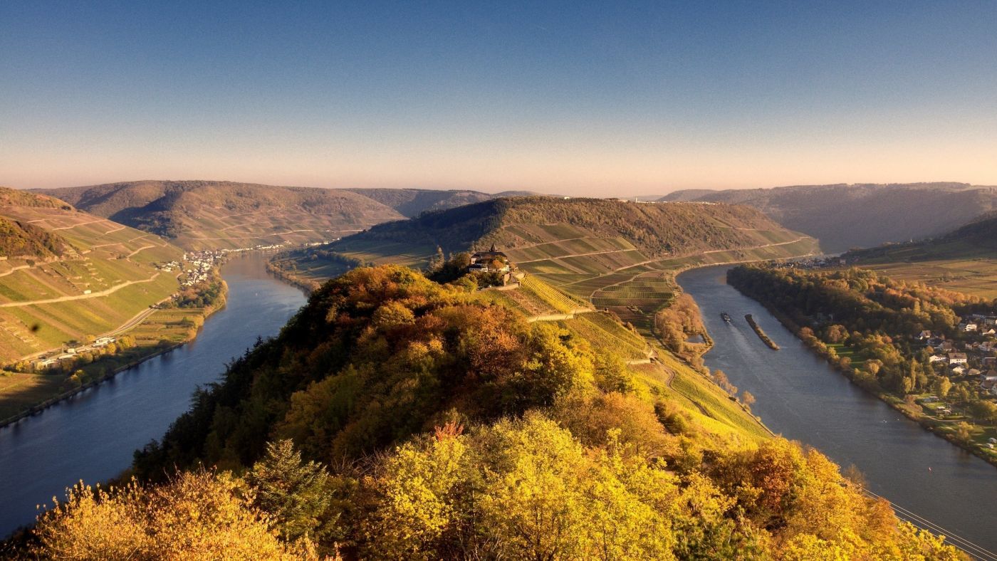 惊人的两岸环江高山乡村景观图片