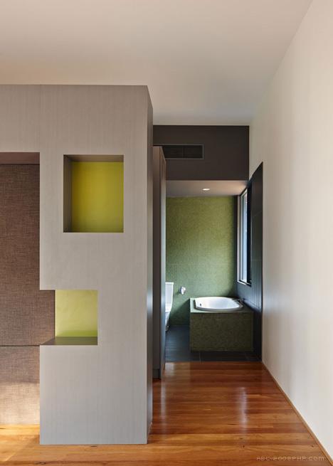 澳大利亚丛林曲折度假屋-看上去是从地面上升起的建筑,以尽量减少其对原生景观和野生动物的影响---酷图编号1090377