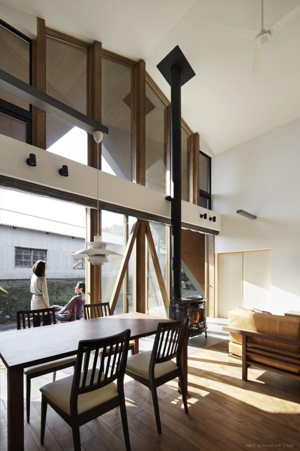 A型折纸屋-坐落在日本三重县一个古老的村庄---酷图编号18