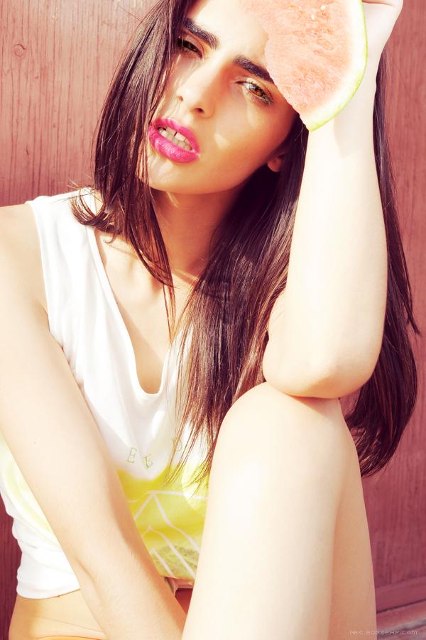 清爽夏日-美诱冲浪女人像---酷图编号5