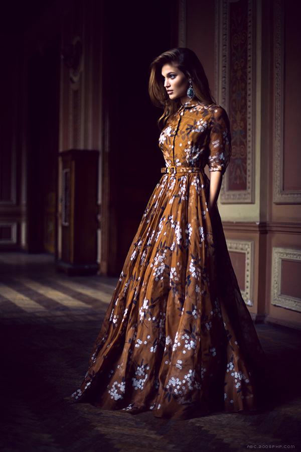 Ogonek boutique-金发艳女人像---酷图编号2