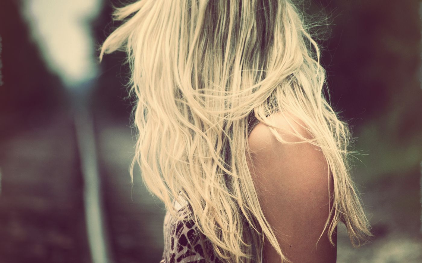 金发美女壁纸图片