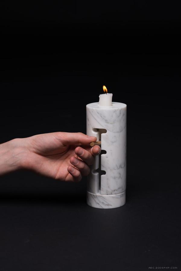 一个可调节的烛台-俄罗斯设计师Yaroslav Misonzhnikov作品-木制杆可升高与降低。灵感来自于一个不寻常的设备---酷图编号2