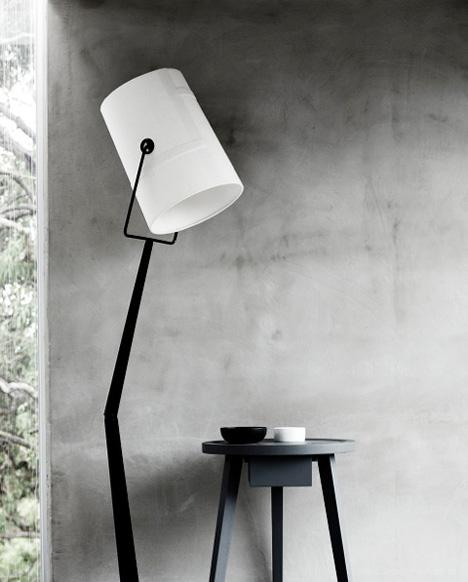 澳大利亚交叉箱度假房屋建筑设计-坐落在一个陡峭上,可以俯瞰澳大利亚维多利亚州的海洋,设计师采用堆叠的凝土和木材箱架为材料,创造了一个雕塑形式的建筑,三面有阳台,全景室内观赏区,居民可以在一天的不同区域享受阳光。---酷图编号6