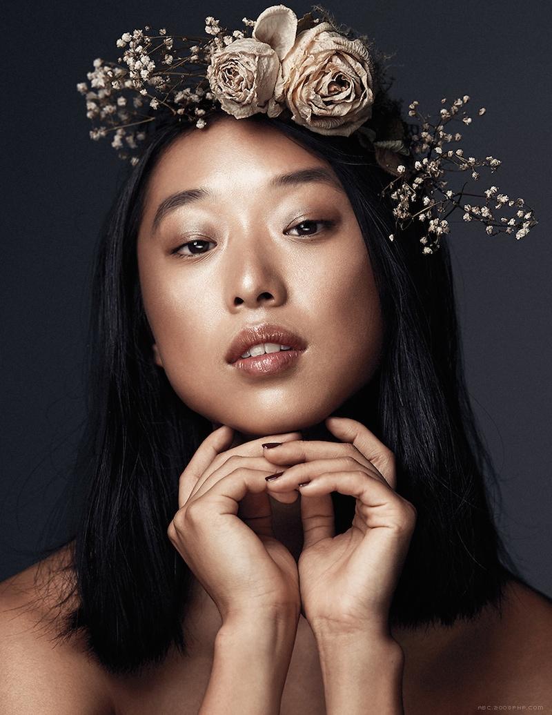 玛格丽-黑色的夏季往往意味着明亮的颜色和色调-轻花衣服和花边上衣---酷图编号1